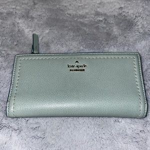 SOLD Kate Spade snap closure wallet